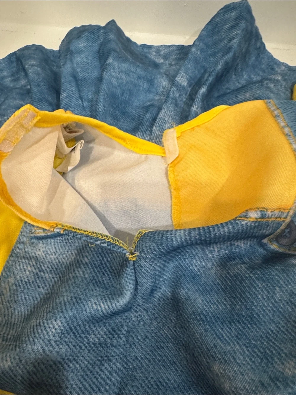 Minions Despicable Me Costume Dress with Beanie Hat